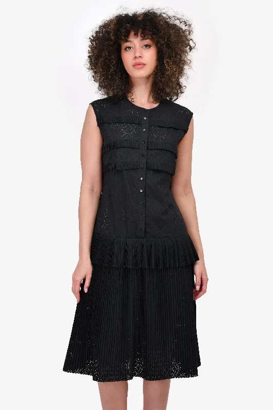 Road desert dress-Alaia Black Pleated Sleeveless Maxi Dress est Size 38