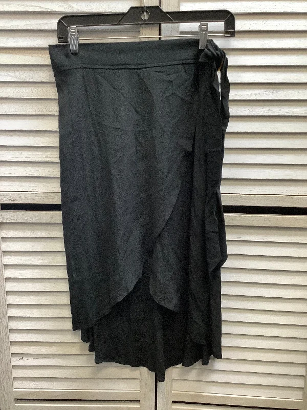 Piled festival skirt-Skirt Midi By Express In Black, Size: S