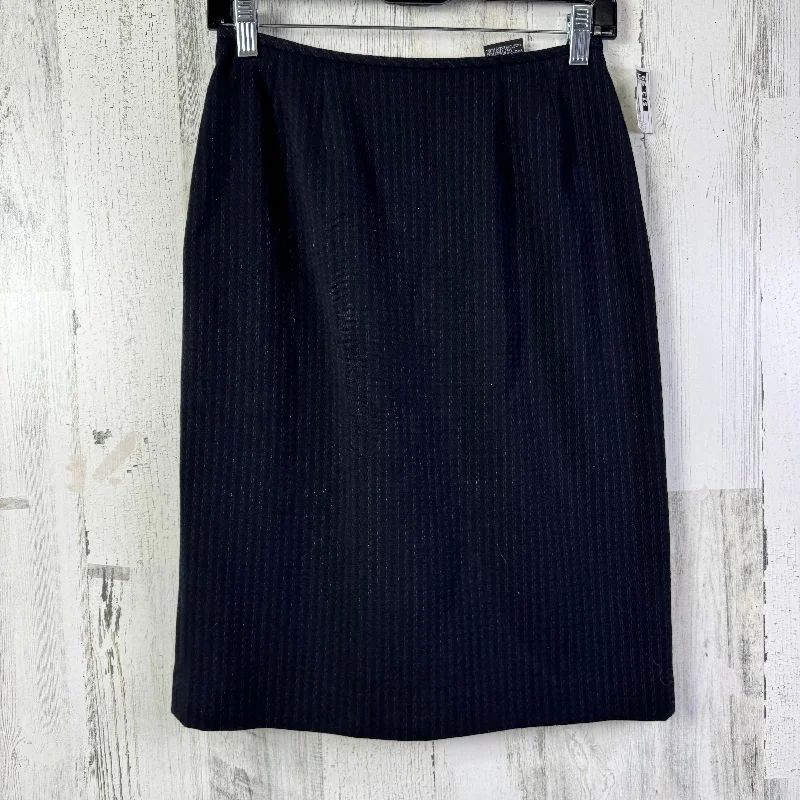 Grid pencil skirt-Skirt Midi By Kasper In Black, Size: 2