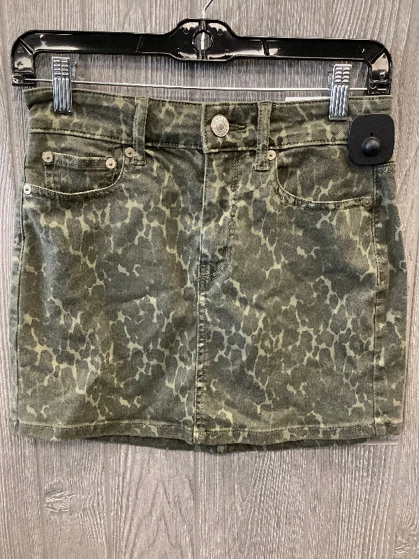 Silky georgette skirt-Skirt Mini & Short By American Eagle In Camouflage Print, Size: 0