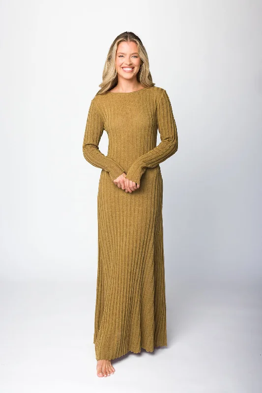 Hazy misty dress-Serena Ribbed Knit Maxi Dress in Brown