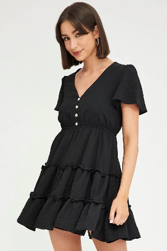 Pleat-front vintage dress-Black Fit And Flare Dress Short Sleeve Mini