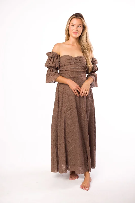 Speckled sundress-Corrine Tiered Sleeve Maxi Dress with Pockets in Deep Mocha - Bump Friendly