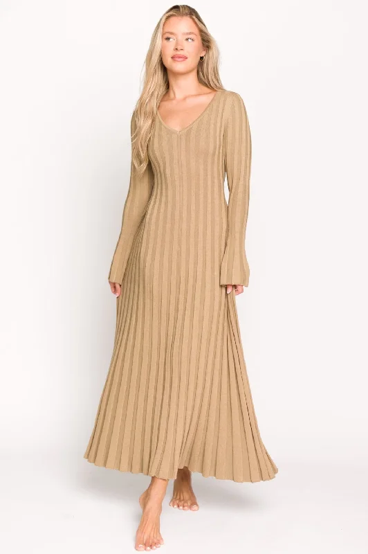 Misty overlay dress-Hadley Long Sleeve V-Neck Knit Maxi Dress in Espresso