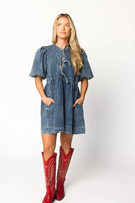 Spotted prairie dress-Arlo Denim Mini Babydoll Dress in Medium Wash