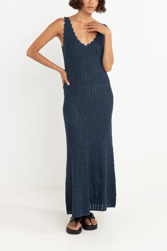 Crepe layered dress-Scallop Knit Maxi Dress Navy